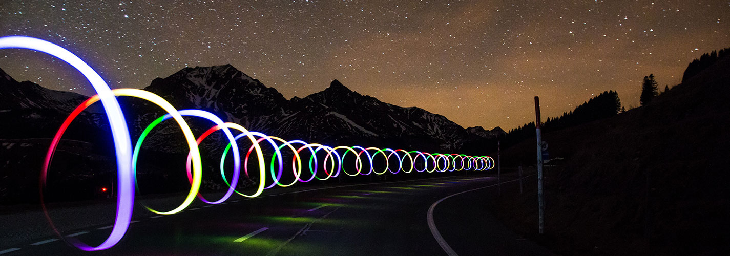 Ali hibridna vozila predstavljajo dodatna tveganja ob prometnih nesrečah?